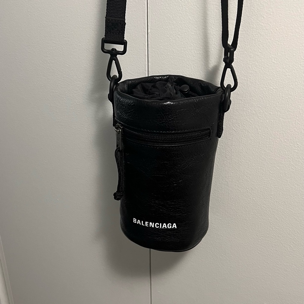 Balenciaga leather bucket bag